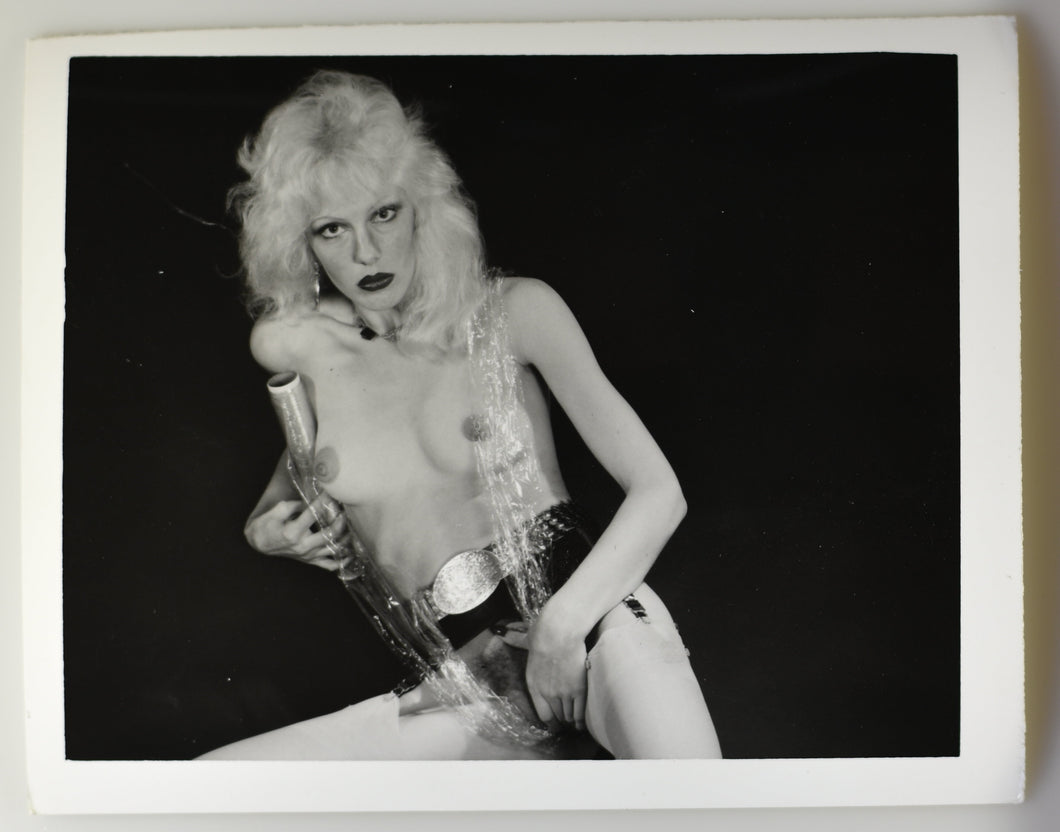 Original Photo Risqué Pinup Vintage Female Nude [RTR−F00149 ]
