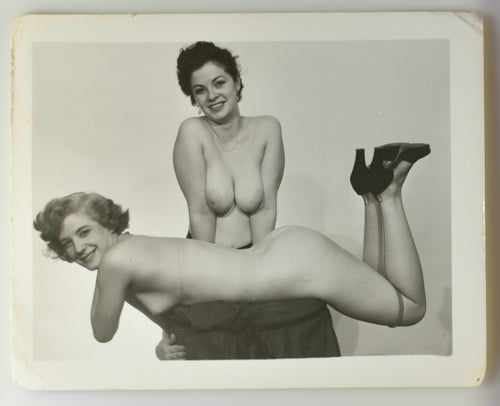 Original Photo Risqué Pinup Vintage Female Nude [RTR−F00211 ]