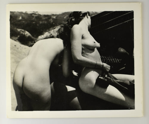 Original Photo Risqué Pinup Vintage Female Nude [RTR−F00217 ]